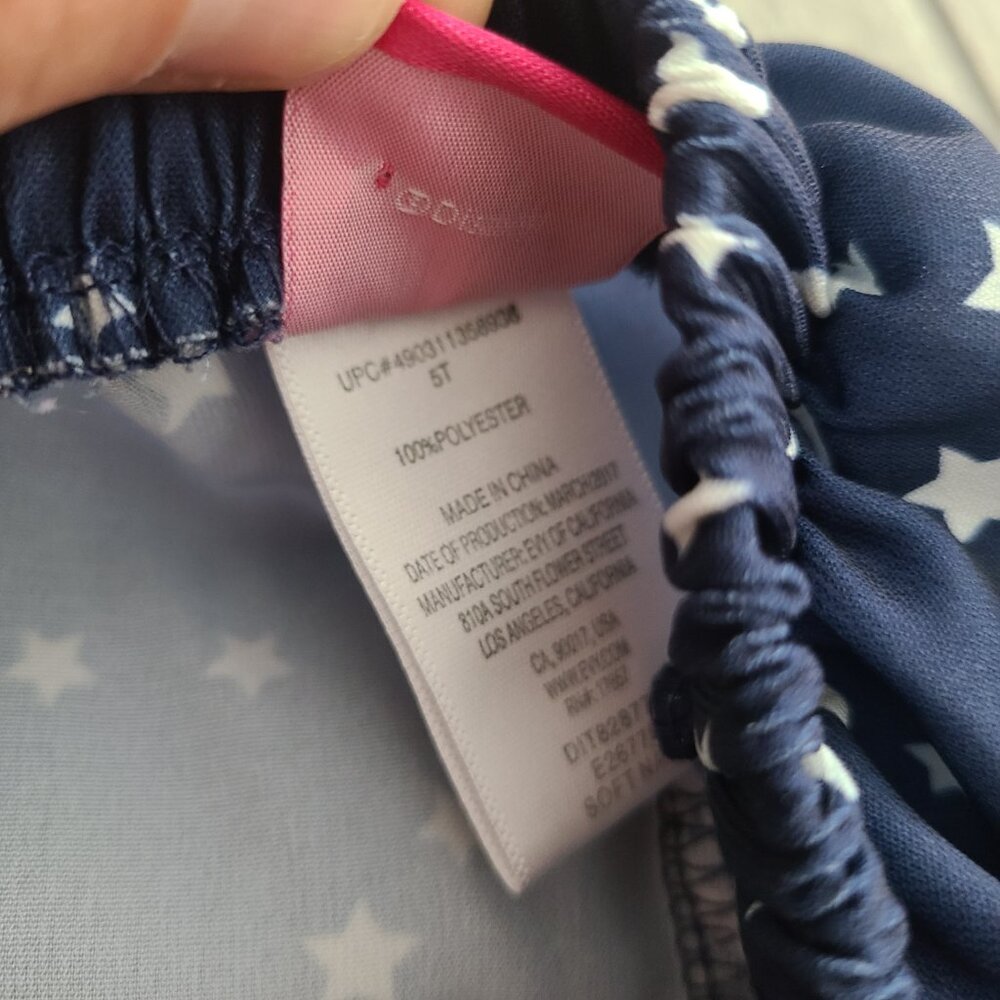 🏷 3/$15 or 5/$20 Disney toddler girls shorts navy blue w/white stars size 5T - Picture 7 of 7